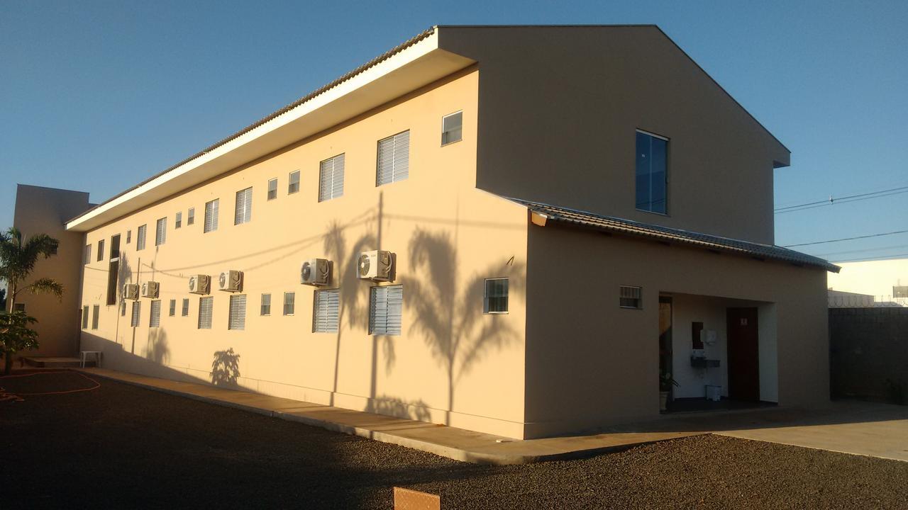 Casas Novas Hotel Penapolis Exterior photo